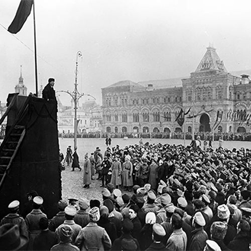 Again back to Revolution 1917 