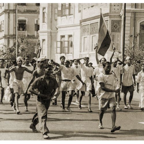 'bhuli nai' - oitihasik nou bidrohoer smorone