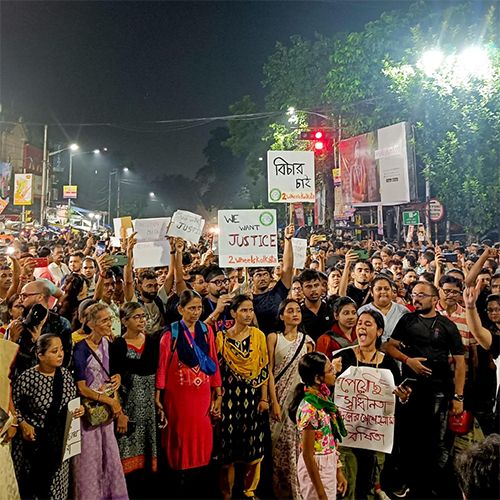 Tilottama, Gender discrimination and Manuvad