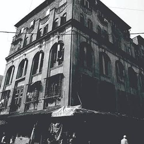 Thirties, 41 zakaria street 